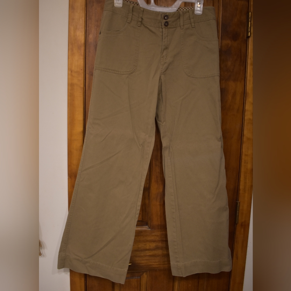 G.H Bass & Co Women's Khakis